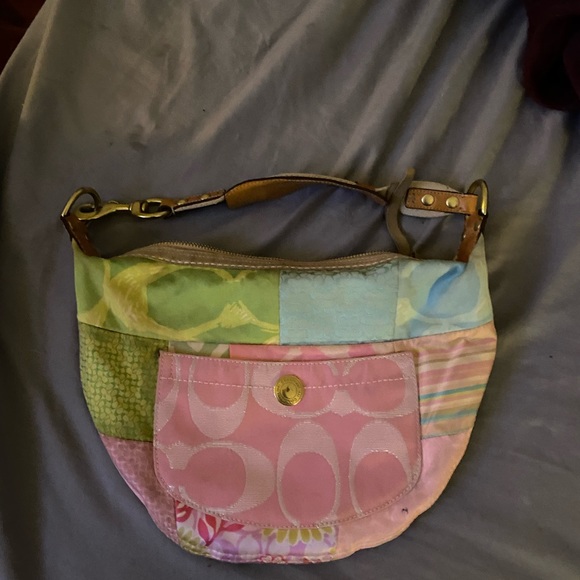 Patchwork Coach Shoulder purse - Picture 2 of 4